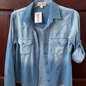 NEW W/ TAGS faded blue casual jean button-up